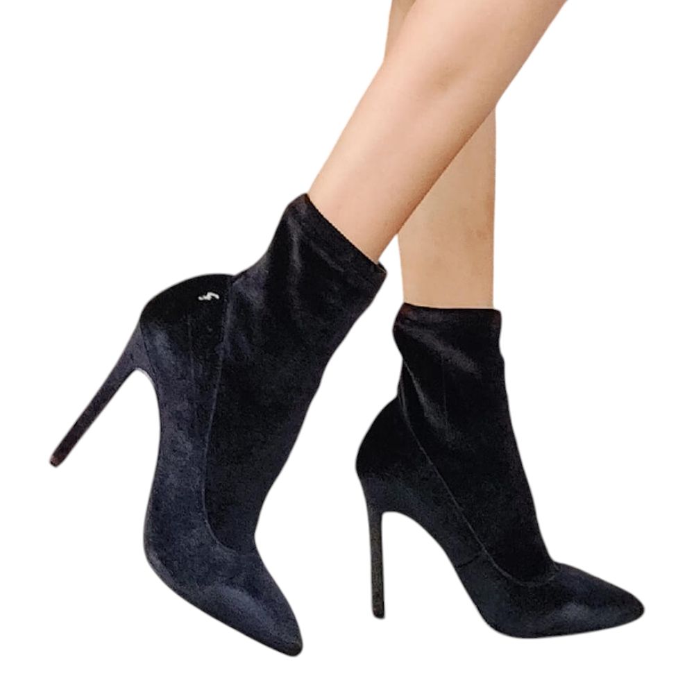 bottines femme en velours noir stretch à talon aiguille
