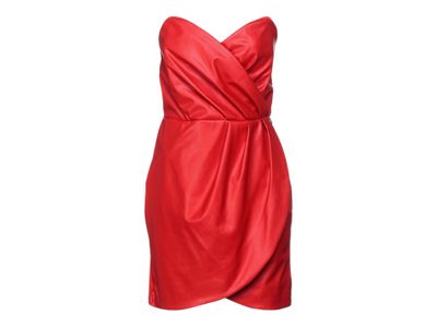 Robe rouge bustier courte en simili cuir drapé 