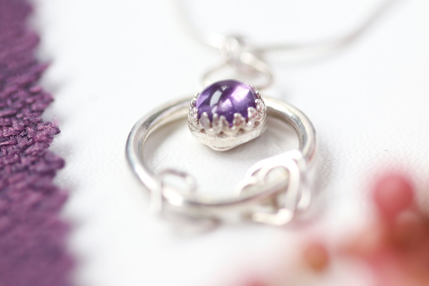 You and Me Pendant in Sterling Silver and Amethyst
