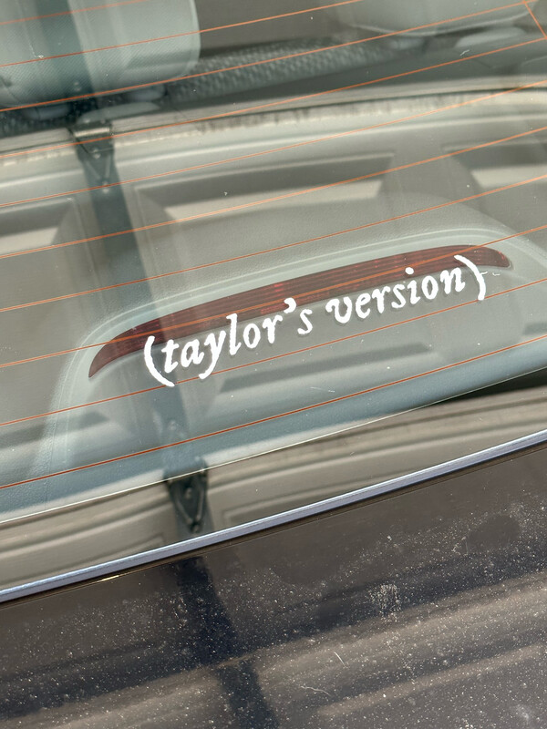 (taylor&#39;s version) car deal