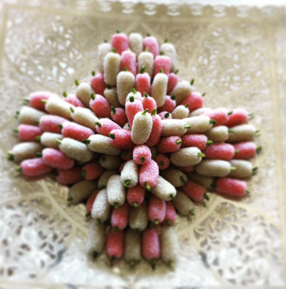 Persian Mulberry Marzipan Candy (Toot)