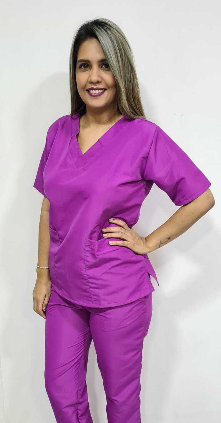 Conjunto antifluido cuello en V