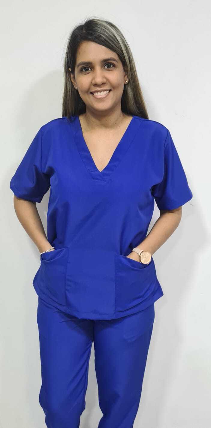 Conjunto antifluido cuello en V