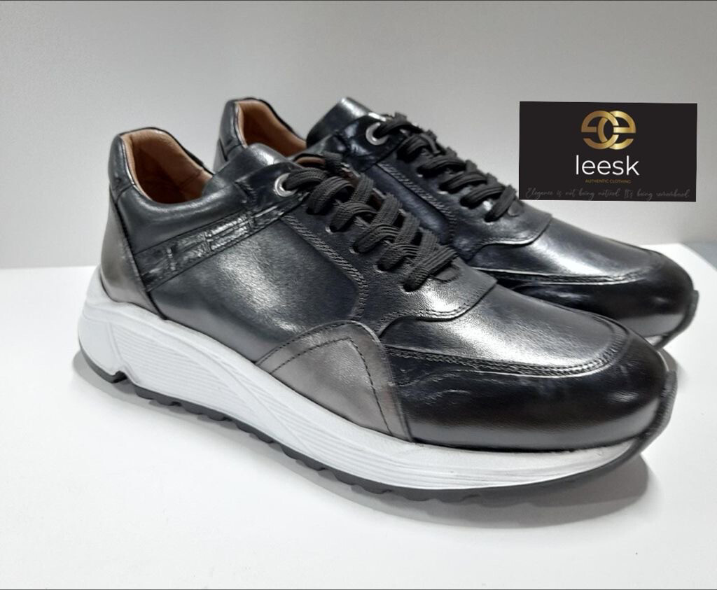 Kgosi Black Sneaker