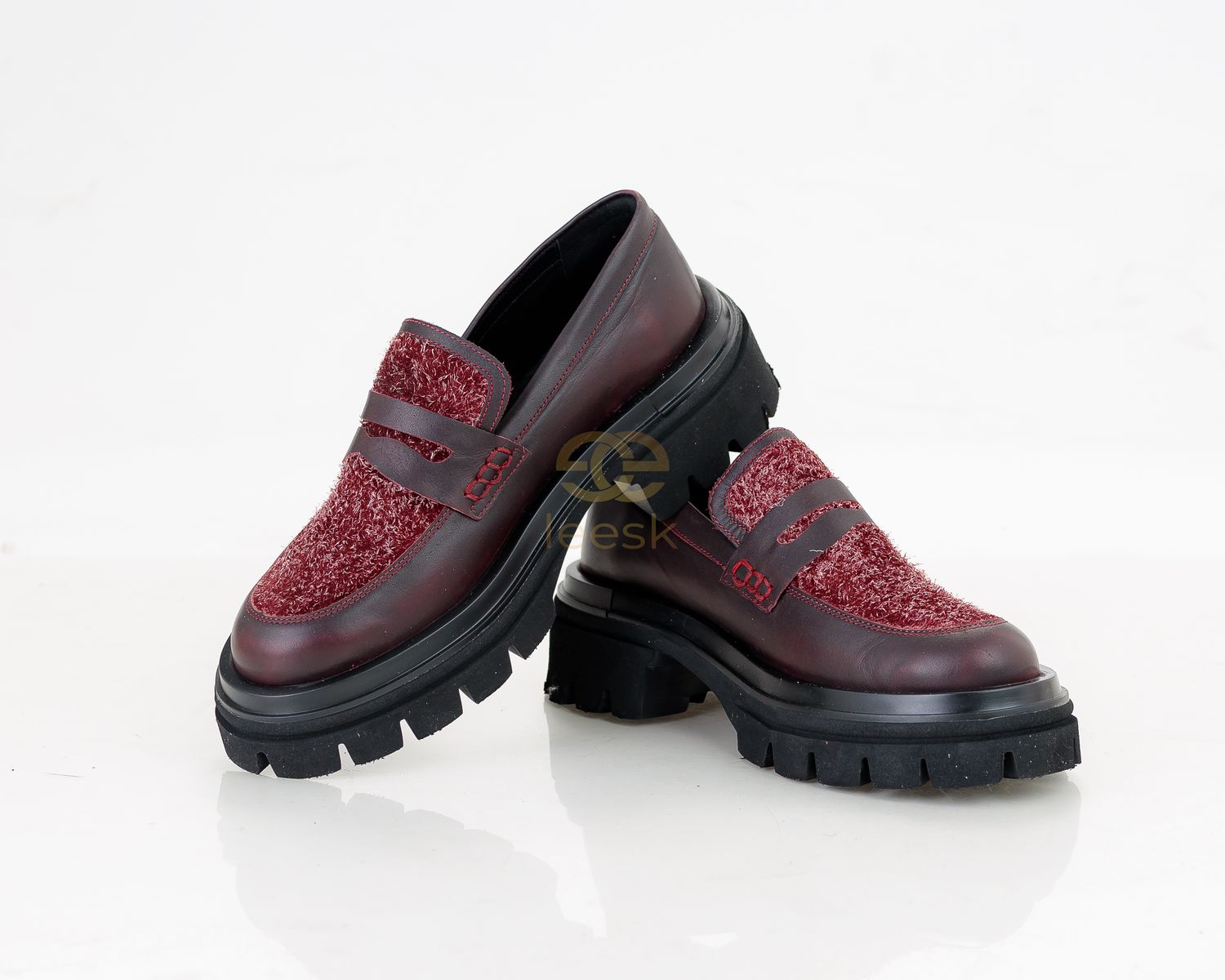 Lindz purple shoe