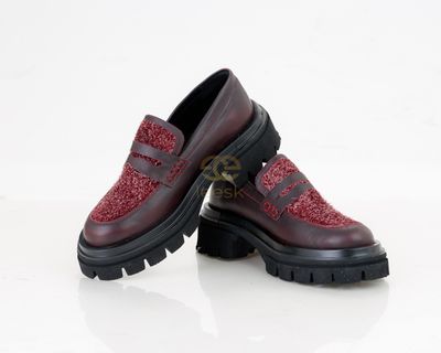 Lindz purple shoe