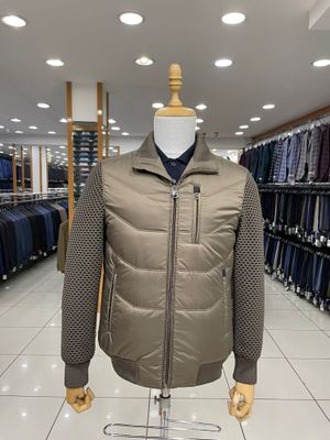 men&#39;s wear