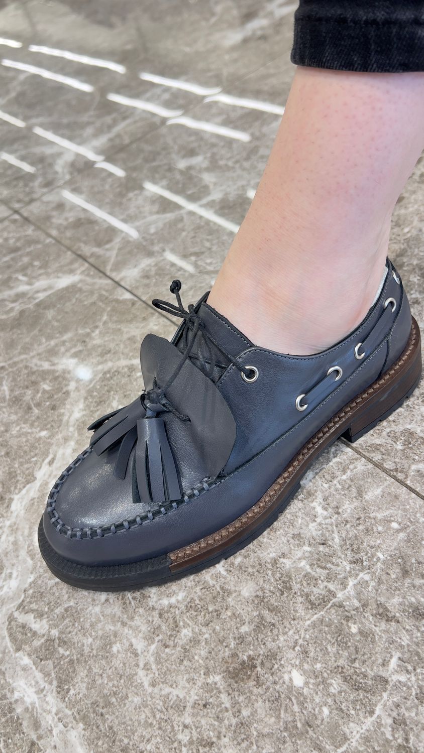 The Navy Tassel Loafer (Jacky)