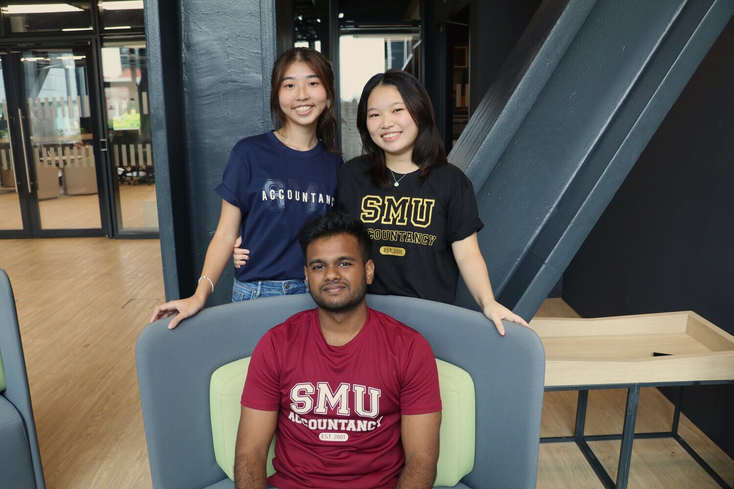 [SOLD OUT] T-Shirt Bundle