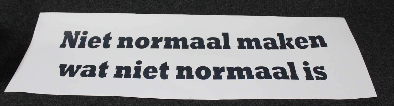 Middelmaat Banner met eigen tekst