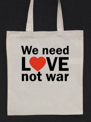 Katoenentas  We need love not war