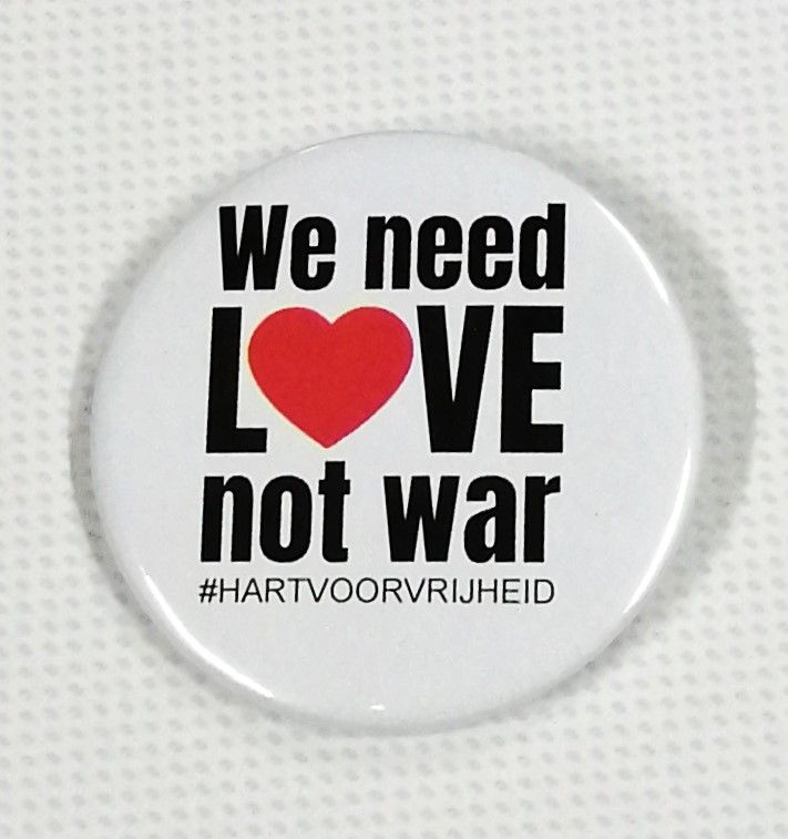Button We need love not war