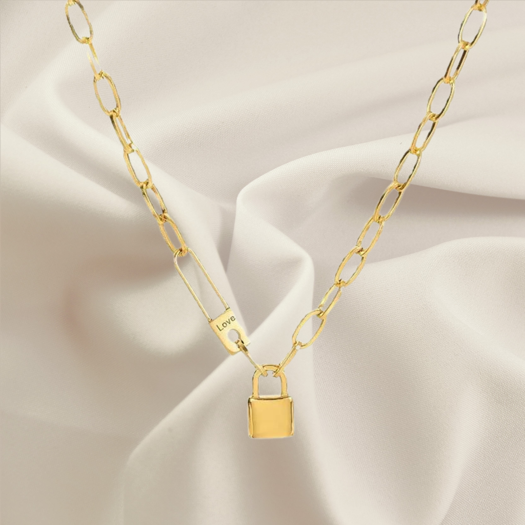 Collar Locked in your heart