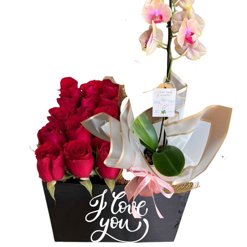 Caja personalizada de rosas y orquídeas