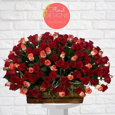 Arreglo  Infinite 150 rosas