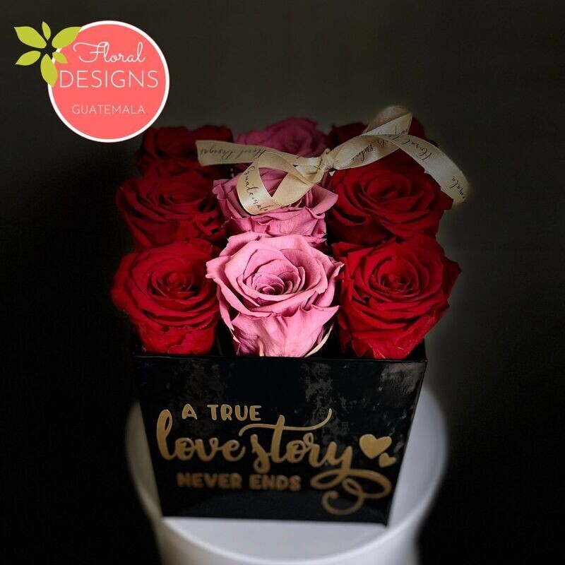 Blackbox de 9 rosas naturales preservadas