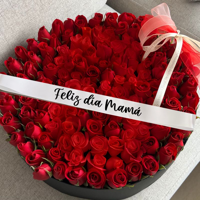 Roundbox de 150 rosas