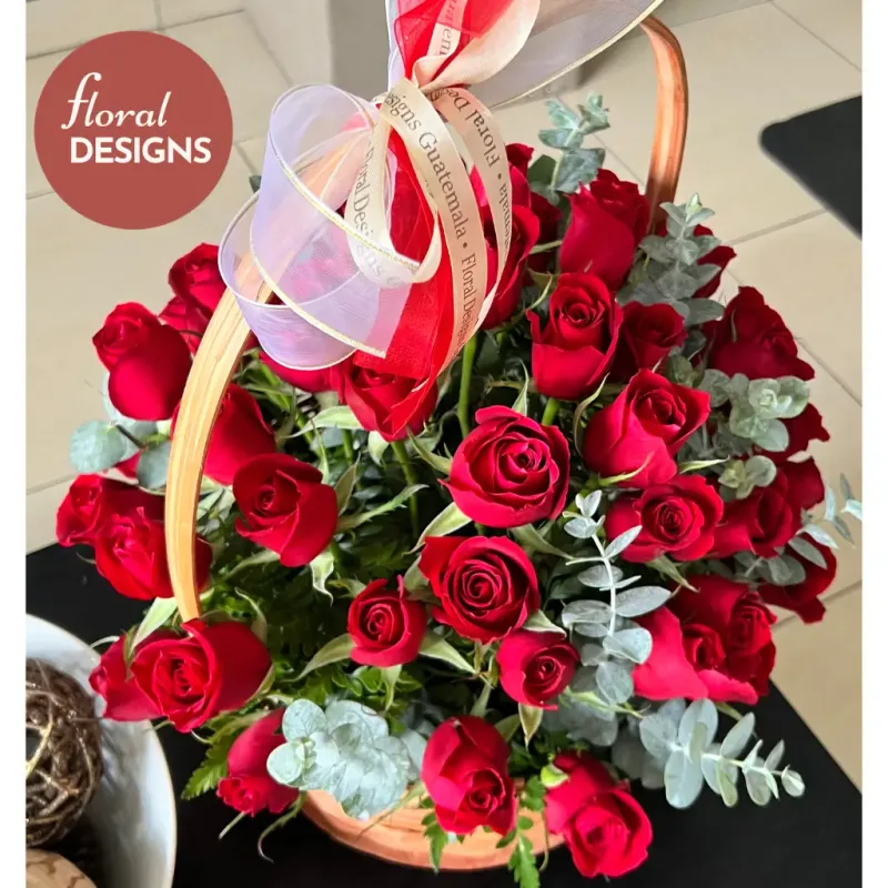 Cesta de 48 rosas
