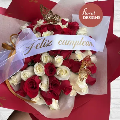 Love bouquet de 72 rosas + listón personalizado