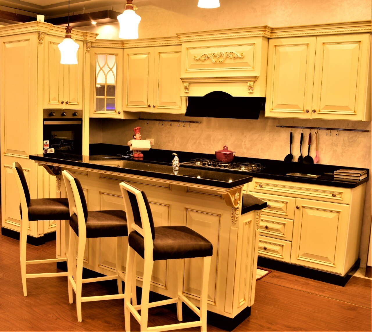 Natural wood kitchen Protan paint