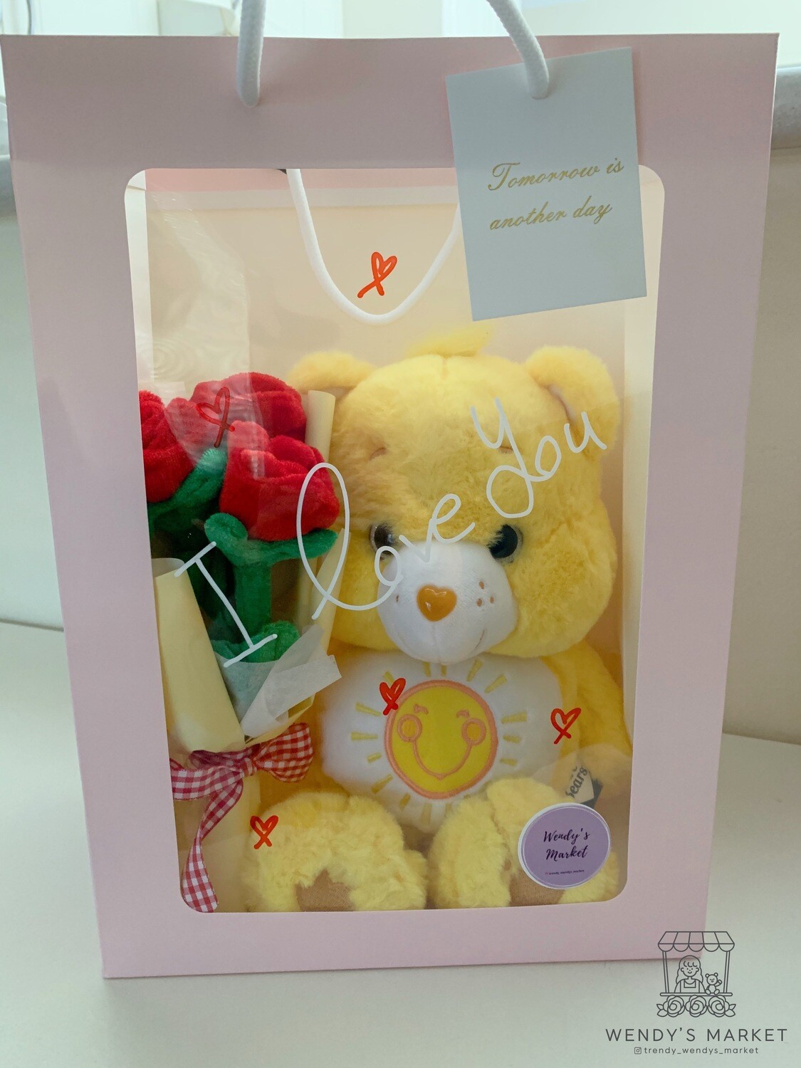 Large Gift Bag (Care bear)