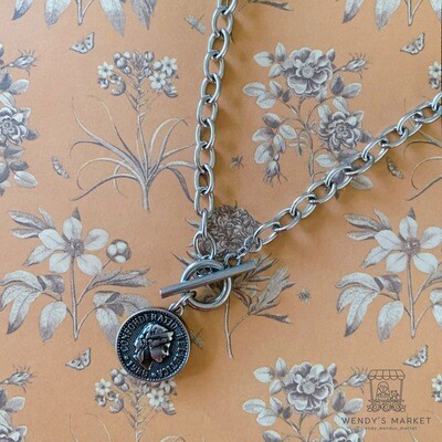 Toggle bar necklace (Coin)