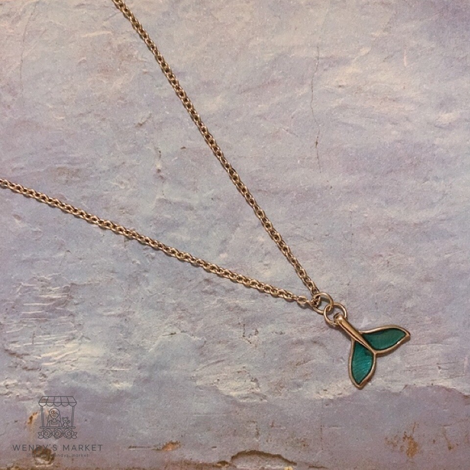 Whale tail necklace
