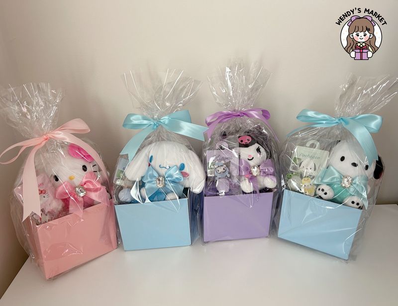 Gift Box (Sanrio Ribbon)