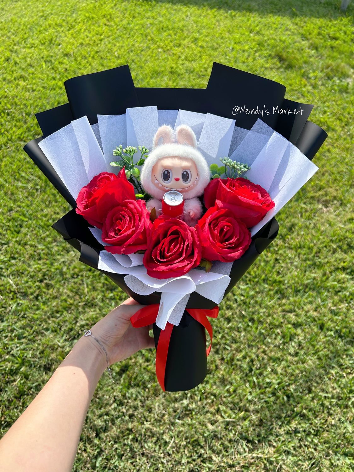 (Coca Cola) Labubu Bouquet