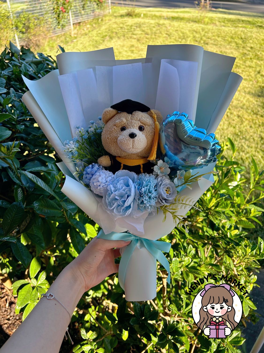 Graduation Ted Bouquet