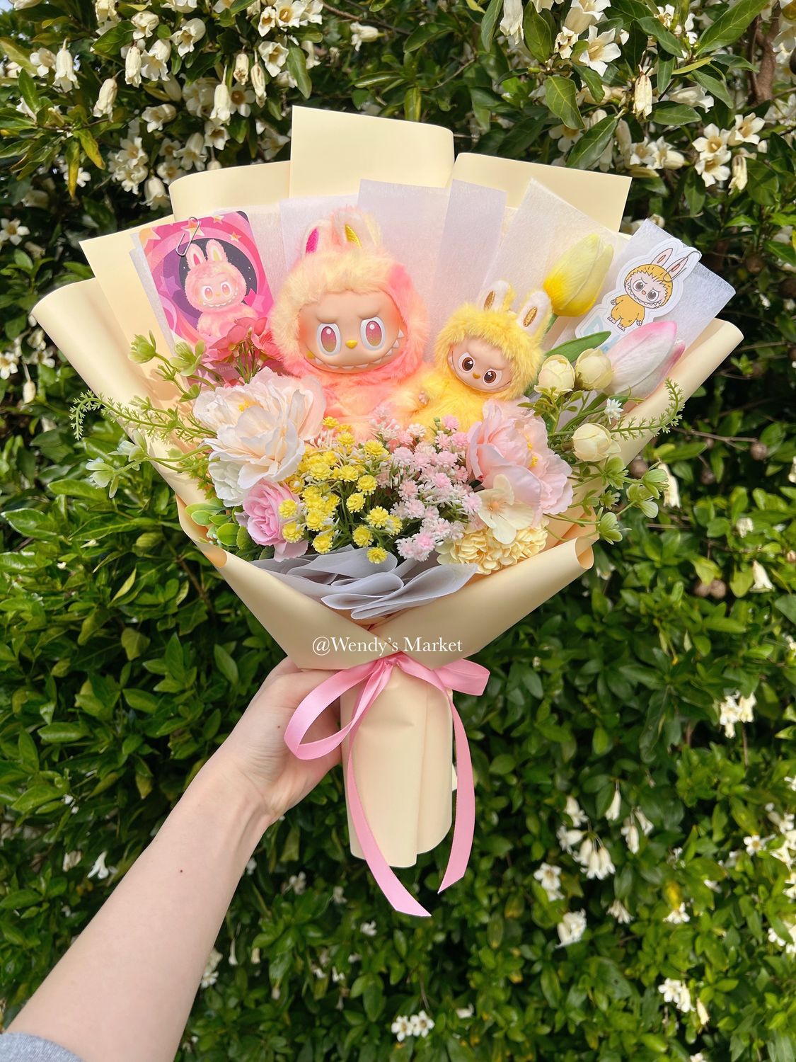Labubu &amp; Mini Labubu Bouquet
