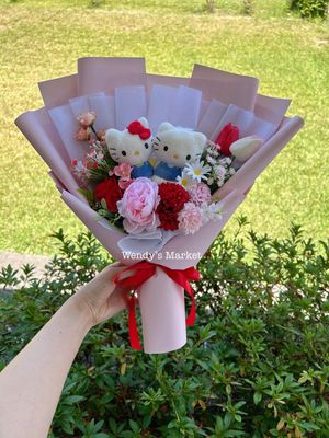 Hello Kitty &amp; Dear Daniel Couple Bouquet