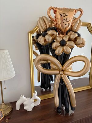 Balloon Flower Bouquet (Trophy)