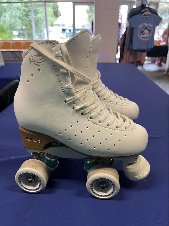 Artistic Roller Skates - Near New (240)