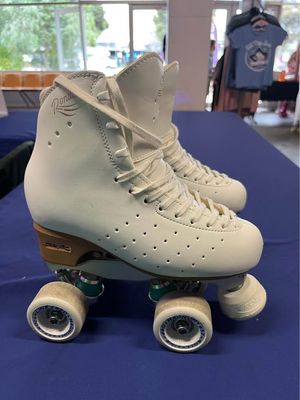 Artistic Roller Skates - Near New (240)