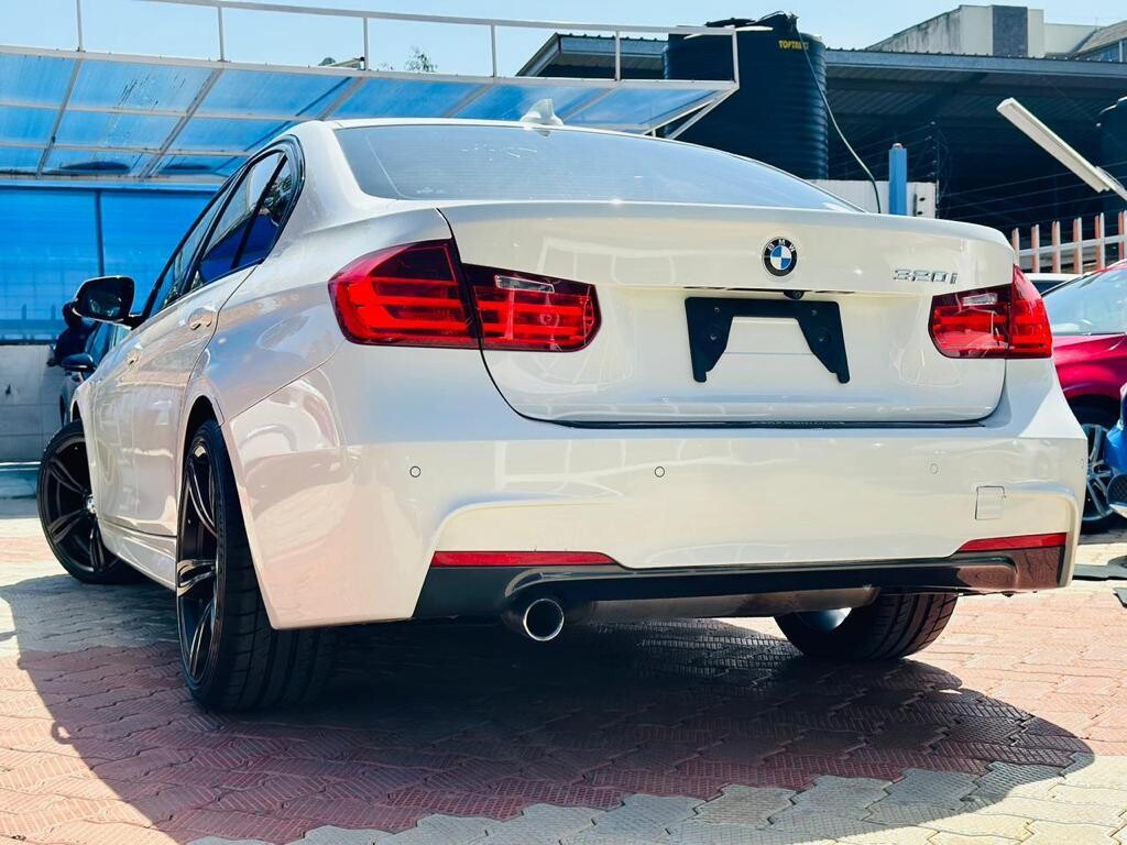 BMW 320i M-Sport
