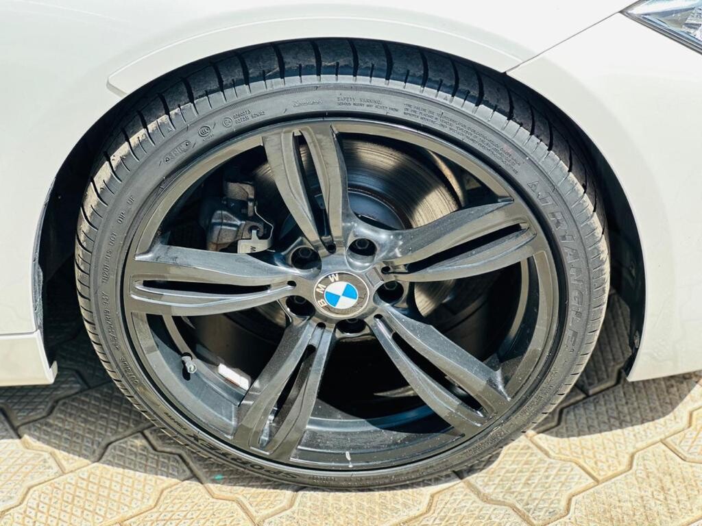 BMW 320i M-Sport