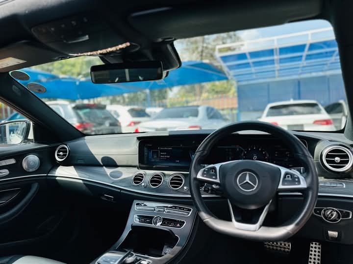 Mercedes Benz E 250