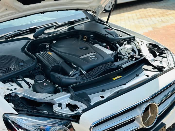 Mercedes Benz E 250
