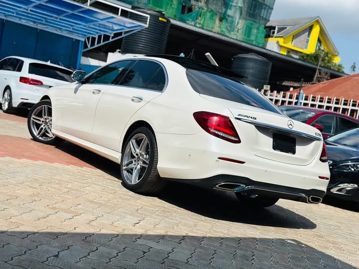 Mercedes Benz E 250