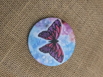 Butterfly compact mirror