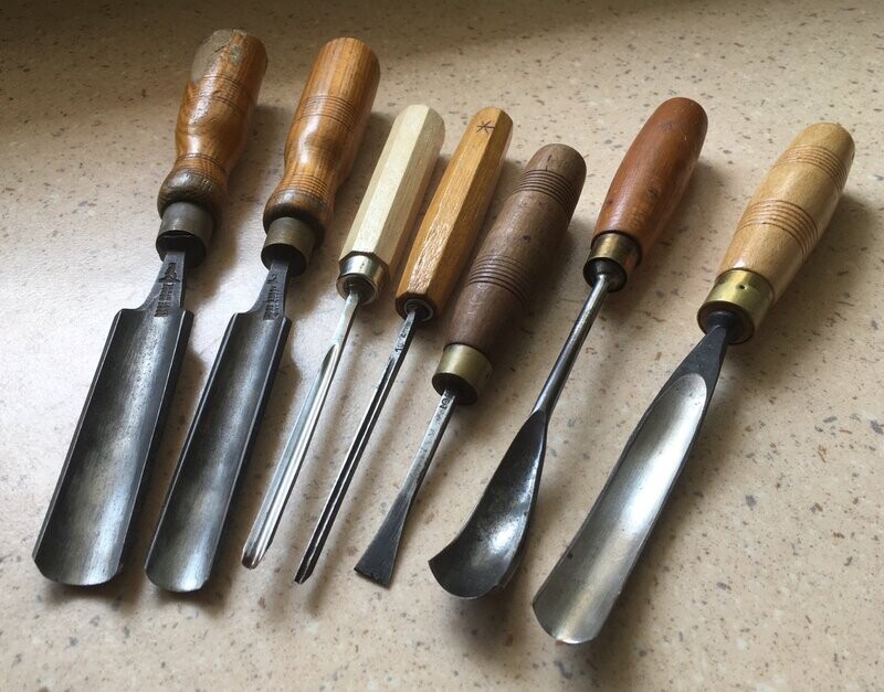 Ensemble 12 outils de sculpture sur bois pour débuter à moindre cout