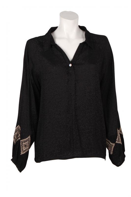 Roni Blouse Embr. Jaquard 0020 black BW4-563