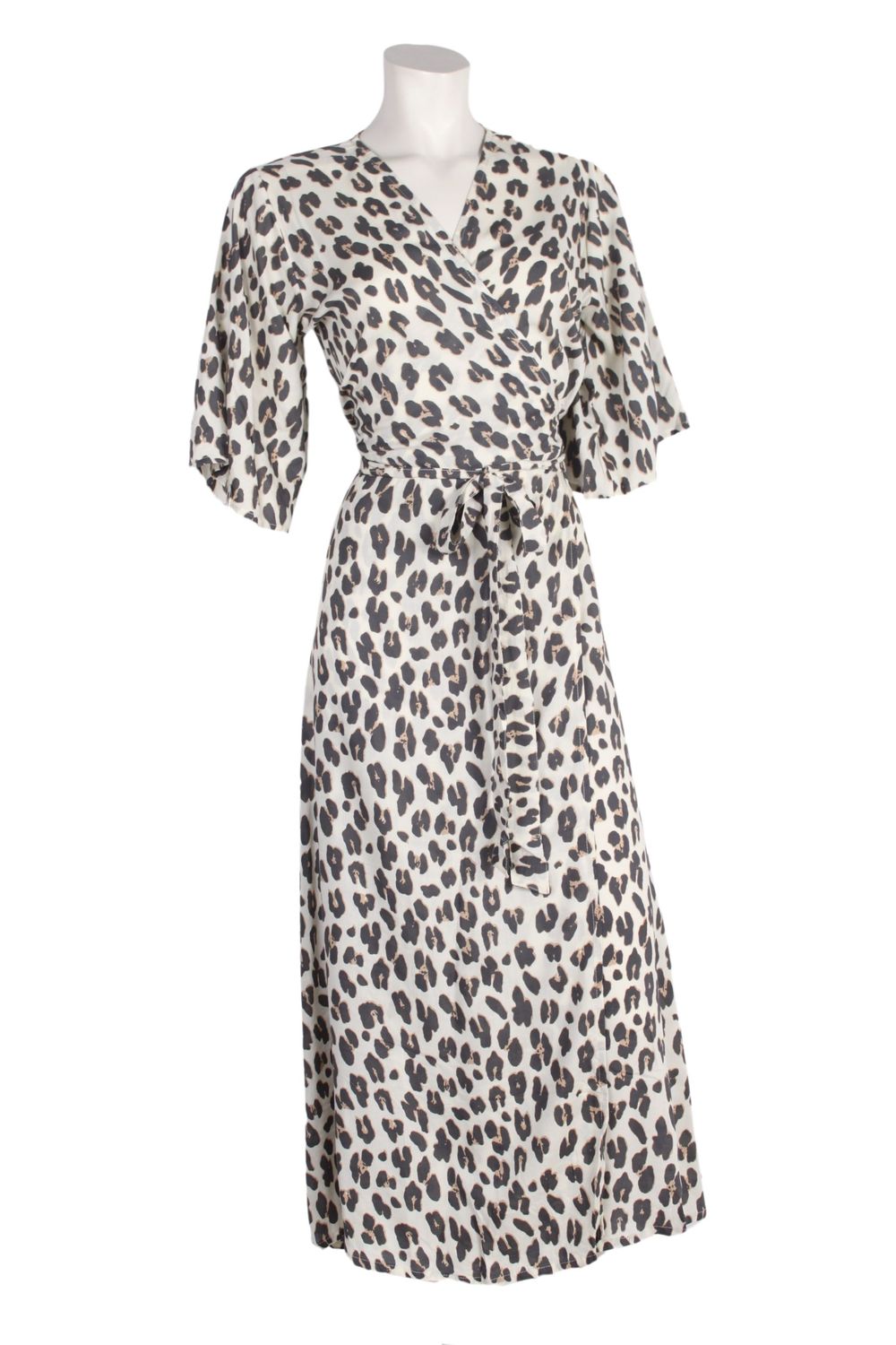 Uma Dress + 0418 king leo BS6-103p