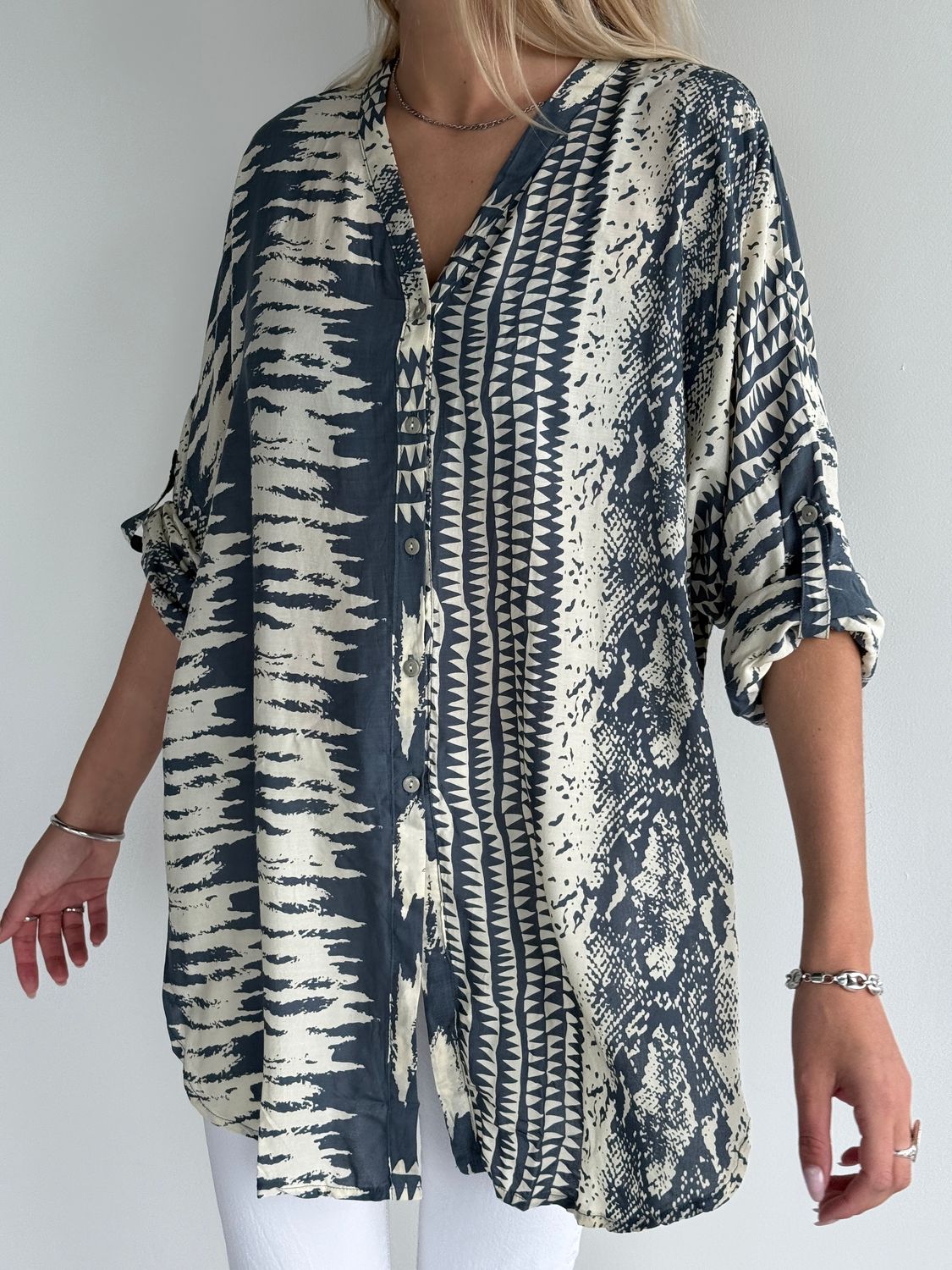 Lucy Blouse 0291 snake grey BS6-212