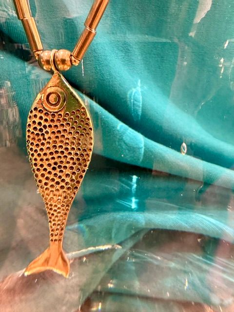 Golden fish Necklace 0013 gold BW6-BB10