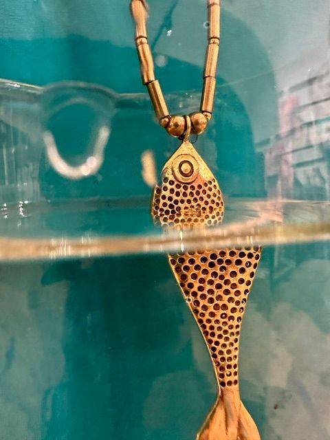 Golden fish Necklace 0013 gold BW6-BB10
