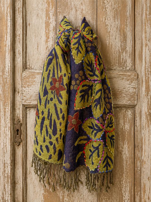 Embr Wool scarf 0033 olive BW6-900