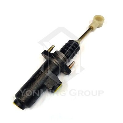 MASTER CYLINDER