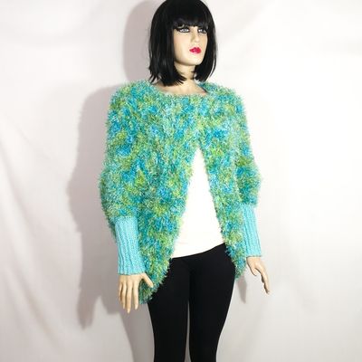 Cardigan PUF - Shrug dama lucrat manual. Cardigan cocon crosetat. Cardigan pentru femei